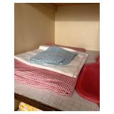 PAVILIA Luxury Knit Blanket 50x60 - White Sheets & Pillowcases - Assorted Linens