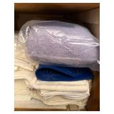 PAVILIA Luxury Knit Blanket 50x60 - White Sheets & Pillowcases - Assorted Linens