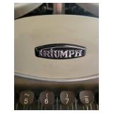 Triumph Perfekt Portable Typewriter - Vintage Manual Typing Machine in Case