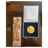 Hl. Christophorus Statuette & Krizik Medal & June 1993 Medallion Set in Blue Box