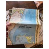 National Geographic Close-Up U.S.A. Educational Kit - Yellow Case with US Maps