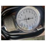 Sphygmomanometer Blood Pressure Monitor Kit with Cuff, Bulb & Case