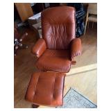Vintage Ekornes Stressless Brown Leather Recliner Lounge Chair w/ Ottoman Wood Base