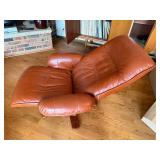 Vintage Ekornes Stressless Brown Leather Swivel Recliner Lounge Chair Bentwood Base No Ottoman