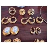 Vintage Costume Jewelry & Art Glass Boxes Mixed Estate Lot Gold Tone