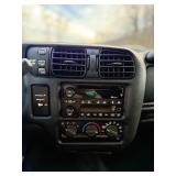 2003 GMC SONOMA SL *4x4 | No Accidents Reported* (NO RESERVE)