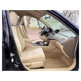 2009 HONDA ACCORD LX *No Accidents* (NO RESERVE)