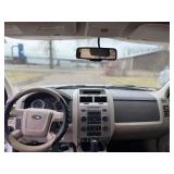 2009 FORD ESCAPE XLT *No Accidents Reported* (NO RESERVE)