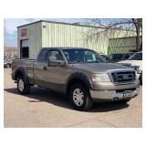 2004 FORD F-150 XL *4x4 | No Accidents Reported | 137k Miles* (NO RESERVE)