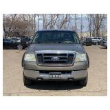 2004 FORD F-150 XL *4x4 | No Accidents Reported | 137k Miles* (NO RESERVE)
