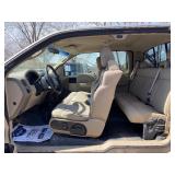 2004 FORD F-150 XL *4x4 | No Accidents Reported | 137k Miles* (NO RESERVE)