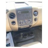 2004 FORD F-150 XL *4x4 | No Accidents Reported | 137k Miles* (NO RESERVE)