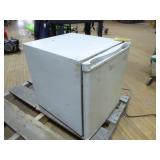 Magic Chef Mini Fridge