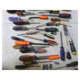 Lot of Assorted Screwdrivers