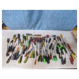 Lot of Assorted Screwdrivers