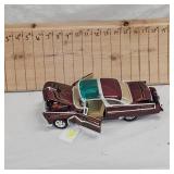 1:18 1955 Ford Fairlane Crown Victoria