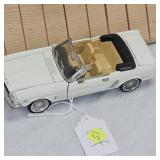 1/24 1966 Mustang and 1953 Ford Crown Victoria