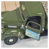 1:24 Terry Redlin 1947 Dodge Pickup