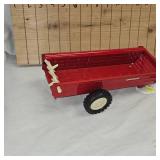 1:16 International Plow and Spreader