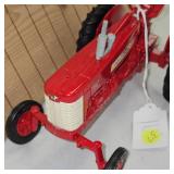 1/16 Farmall 350 Tractor