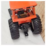 1:16 Allis Chalmers 8010