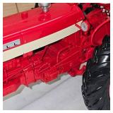 Precision Series Farmall 460. 1/16 in box