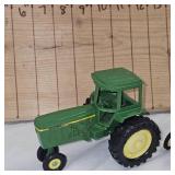 David Brown 990 and John Deere Tractor