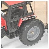 1:32 Case 2294 Tractors-(2)