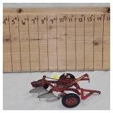 1/16th Vintage McCormick