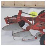 1/16th Vintage McCormick