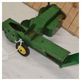 1:16 John Deere Baler