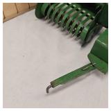 1:16 John Deere Baler