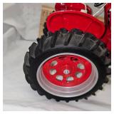 1/8th Farmall 806