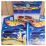Lot of 10 Hot Wheel Cars