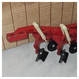 1:16 International 4 Bottom Plow