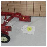 1:16 International 4 Bottom Plow