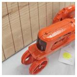 1/16 WC Allis Chalmers Tractor