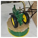 John Deere Tractor Lamp-works