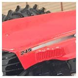 1/32 2 IH Tractors 245 & 560
