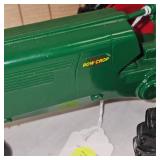 1:!6 Oliver Row Crop