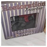 1:16 Farmall M and Accessories