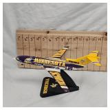 MN Viking Jet w/Stand