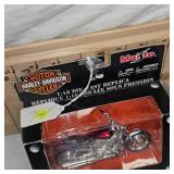 1/18th Harley Davidson Pression Motorcycle