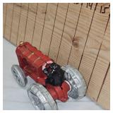 1:16 Ford 1305 w/Farmer