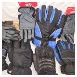 Lot of Gloves, Size Large