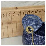 Porcelain Coated Cast Iron Tea Pot