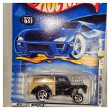 Lot of 10 Hot Wheel Cars