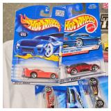 Lot of 20 Matchbox and Hot Wheels Cars