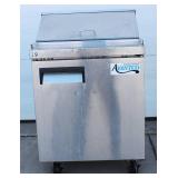 Avantco APT-27-HC 27" 1 Door Refrigerated Sandwich Prep Table
