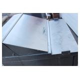 Avantco APT-27-HC 27" 1 Door Refrigerated Sandwich Prep Table